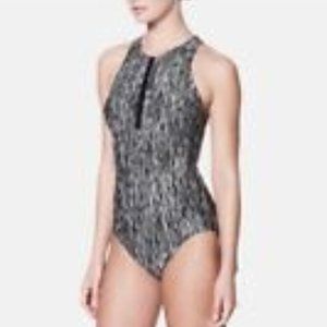 Nike Rush Heather Black Highneck One Piece Swimsuit Womens sz M Strappy Back